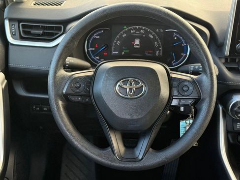 Used 2025 Toyota RAV4 LE image 15