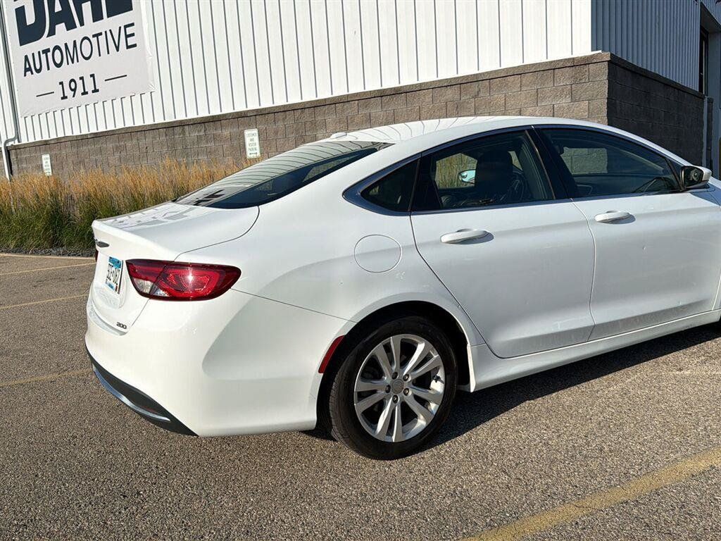 Used 2015 Chrysler 200 Limited w/ Convenience Group FWD image 6