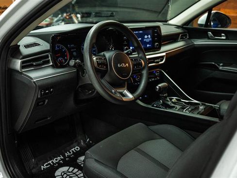 Used 2023 Kia K5 LXS image 8