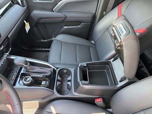 New 2026 Chevrolet Colorado Z71 w/ Z71 Convenience Package 2 AWD/4WD image 22