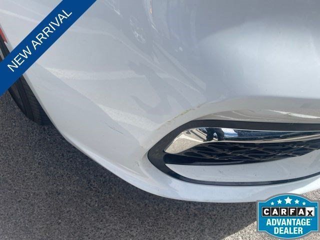 Used 2022 Chrysler Pacifica Touring-L FWD image 19