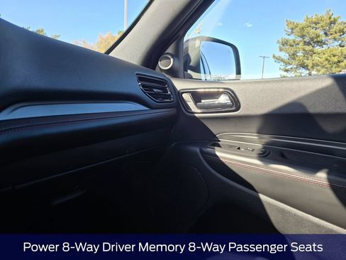 Used 2025 Dodge Durango R/T AWD/4WD image 29