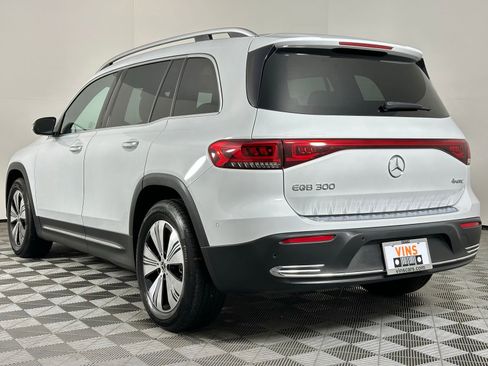 Used 2023 Mercedes-Benz EQB 300 4MATIC w/ Exclusive Package image 35