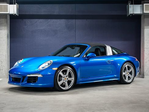 Used 2015 Porsche 911 Targa 4 AWD/4WD image 6