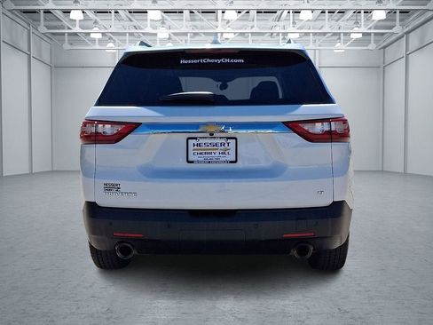 Certified 2019 Chevrolet Traverse LT FWD image 6