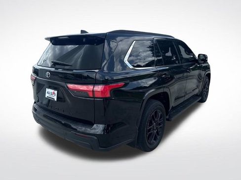 Used 2024 Toyota Sequoia SR5 w/ SR5 Premium Package AWD/4WD image 10