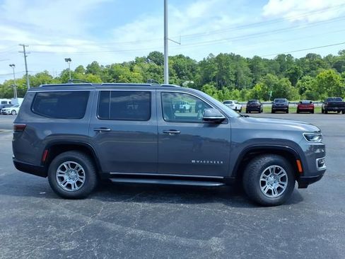Used 2022 Jeep Wagoneer Series I w/ Convenience Group I AWD/4WD image 2