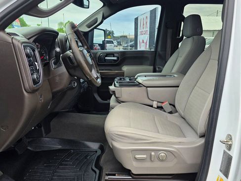 Used 2020 Chevrolet Silverado 2500 LT w/ All Star Edition AWD/4WD image 7