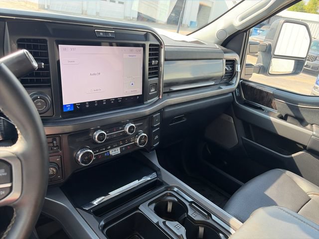 Used 2026 Ford F350 Lariat w/ Tremor Off-Road Package AWD/4WD image 17