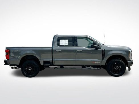 Used 2025 Ford F250 Lariat w/ Lariat Ultimate Package AWD/4WD image 4