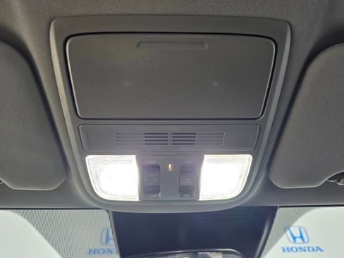 Used 2021 Honda CR-V EX image 11