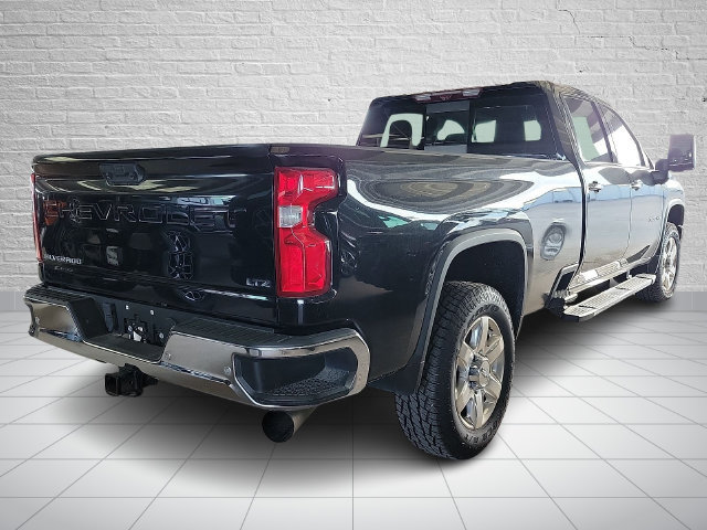 Used 2020 Chevrolet Silverado 3500 LTZ w/ LTZ Premium Package AWD/4WD image 3