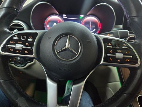 Used 2020 Mercedes-Benz GLC 300 4MATIC w/ Parking Assistance Package image 30
