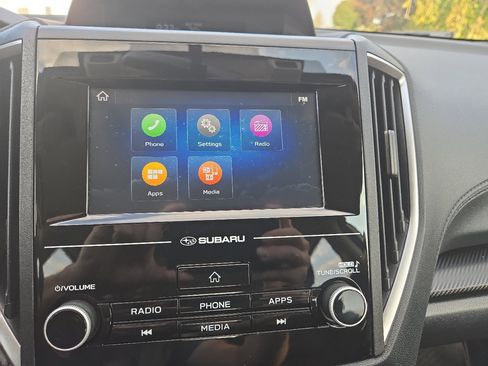 Used 2022 Subaru Crosstrek 2.0i image 21