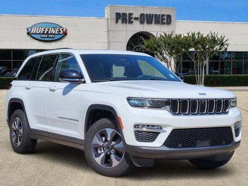 Certified 2022 Jeep Grand Cherokee Limited 4xe w/ Luxury Tech Group II AWD/4WD image 1