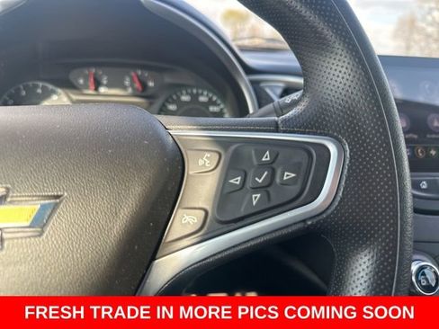 Used 2022 Chevrolet Malibu LT image 33
