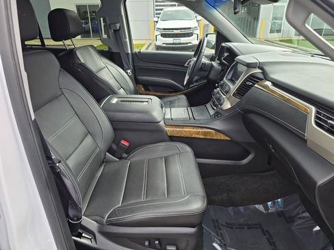 Used 2017 GMC Yukon Denali image 11