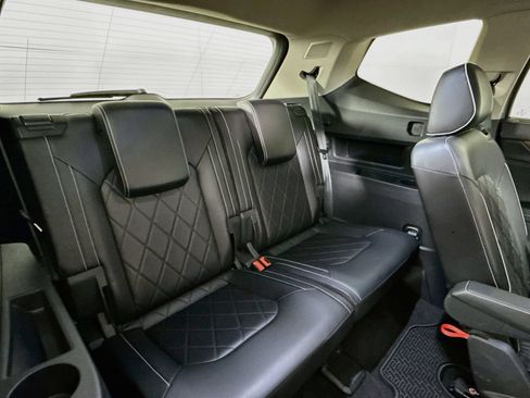 Certified 2024 Volkswagen Atlas SEL Premium R-Line AWD/4WD image 27