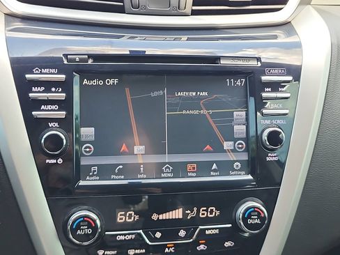 Used 2017 Nissan Murano SL FWD image 26