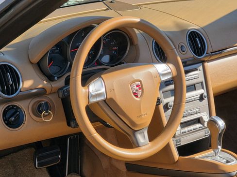 Used 2007 Porsche Boxster image 15