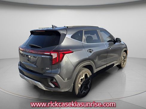 Used 2024 Kia Seltos EX AWD/4WD image 5