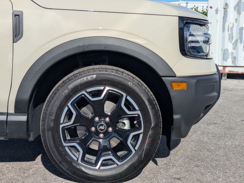 New 2025 Ford Bronco Sport Outer Banks AWD/4WD image 12