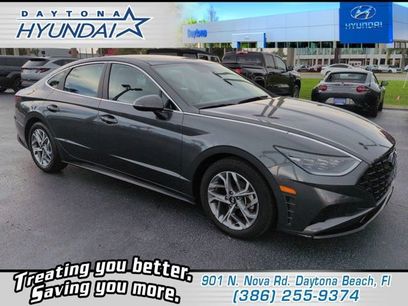 Certified 2023 Hyundai Sonata SEL w/ Preferred Accessory Package