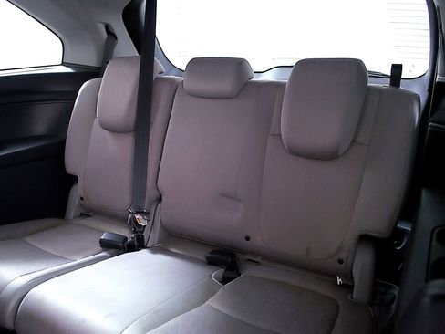 Used 2019 Honda Odyssey EX image 17