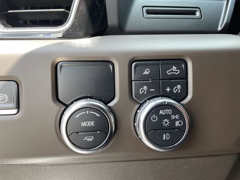 Used 2023 GMC Sierra 1500 Denali image 25