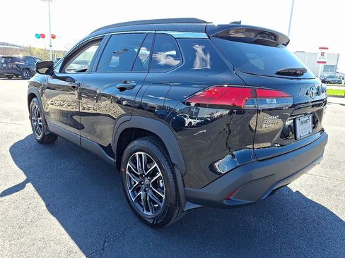New 2026 Toyota Corolla Cross XLE AWD/4WD image 5