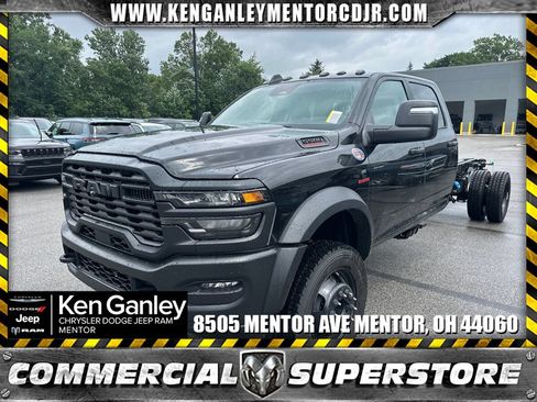 New 2026 RAM 5500 Tradesman AWD/4WD image 3