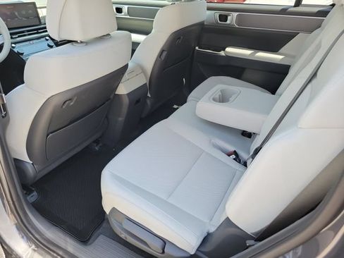 New 2026 Hyundai Santa Fe SE FWD image 25