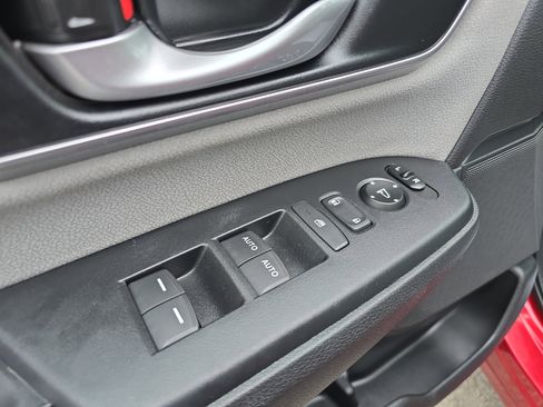 Used 2022 Honda CR-V EX image 18
