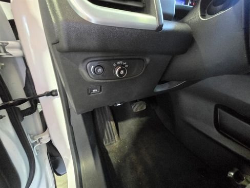 Used 2021 GMC Terrain SLE AWD/4WD image 11