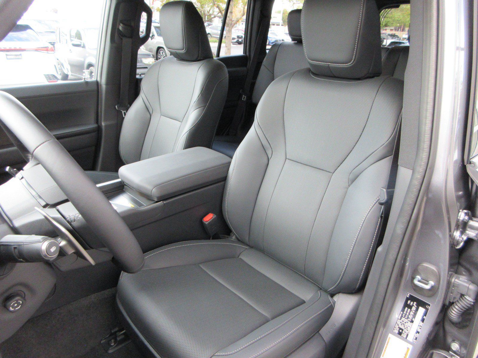 Used 2026 Lexus GX 550 w/ Cold Area Package AWD/4WD image 32
