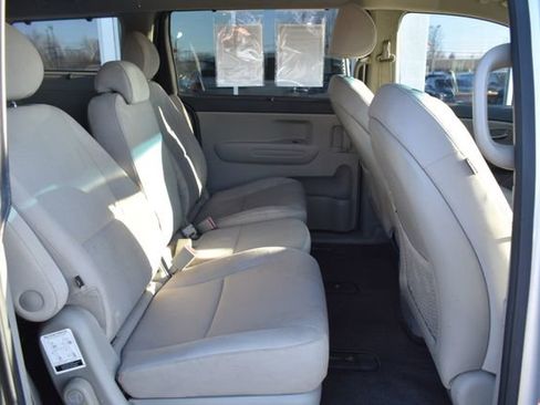 Used 2016 Kia Sedona LX w/ Option Group 020 image 39
