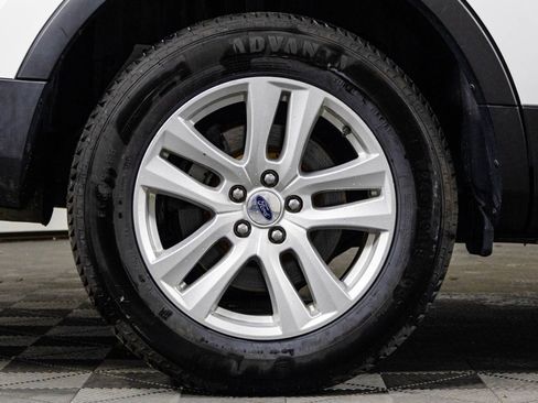 Used 2019 Ford Explorer XLT image 43