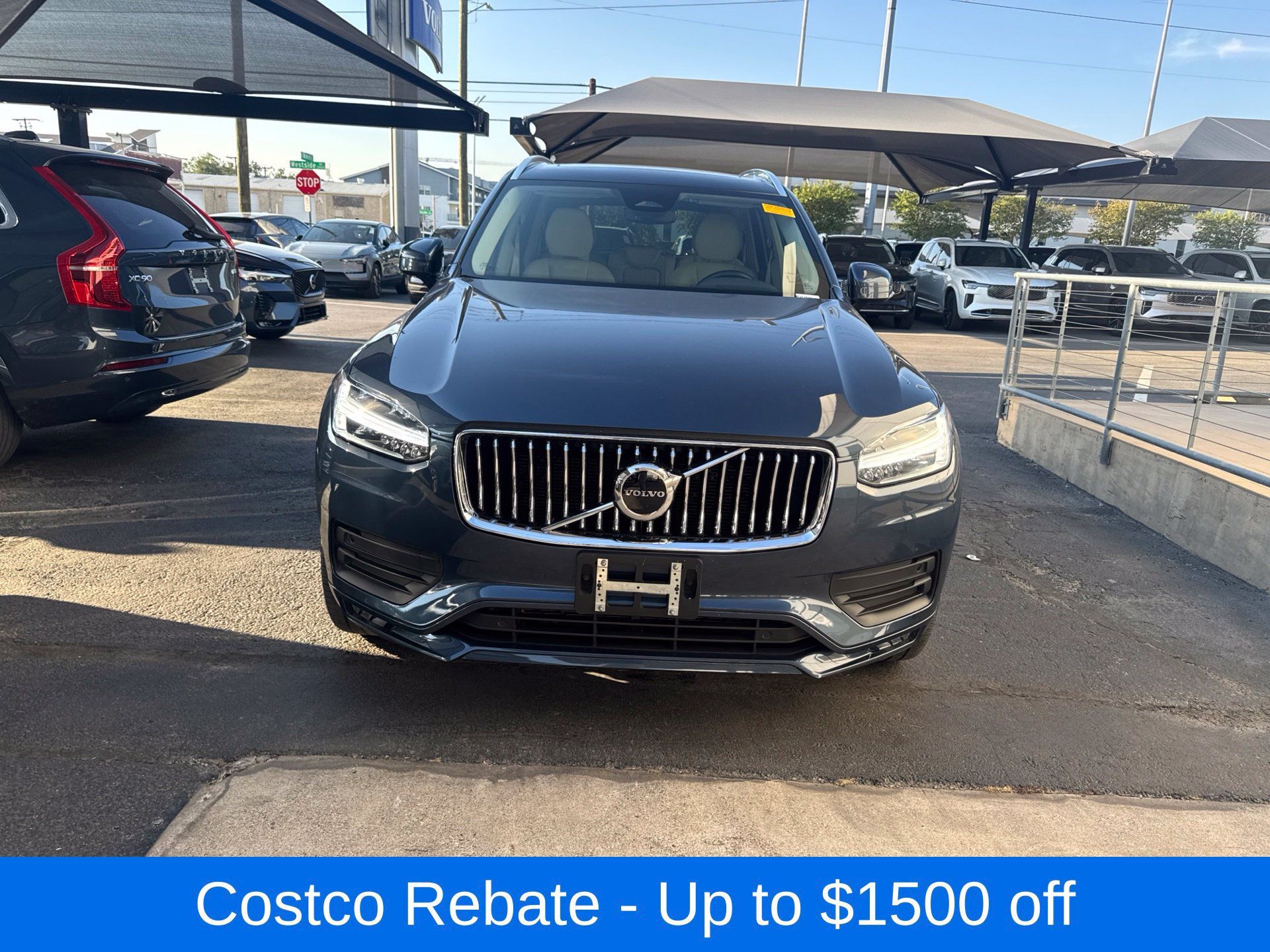 Used 2023 Volvo XC90 B6 Core w/ Protection Package AWD/4WD image 2
