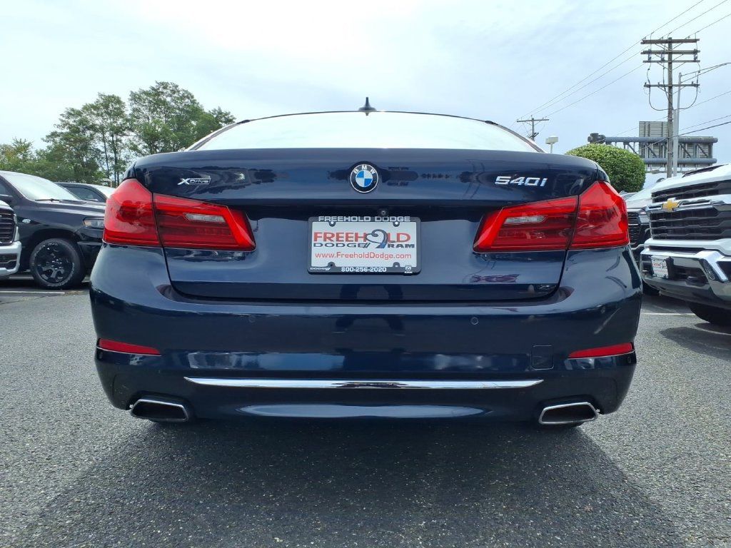 Used 2019 BMW 540i xDrive AWD/4WD image 21