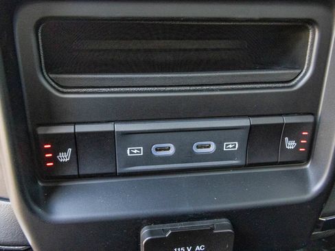 New 2026 RAM 3500 Limited AWD/4WD image 38
