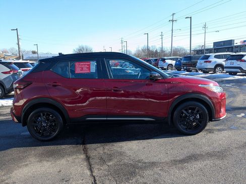 Certified 2023 Nissan Kicks SR w/ SR Premium Package image 4