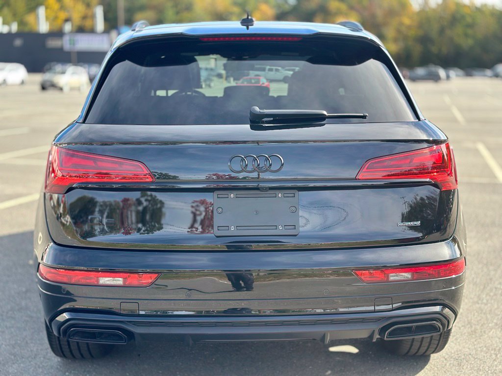 Used 2025 Audi Q5 2.0T Premium w/ Convenience Plus Package AWD/4WD image 5
