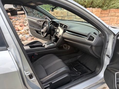Used 2021 Honda Civic Sport image 20