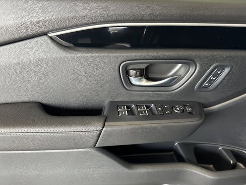 New 2026 Honda Pilot EX-L image 8