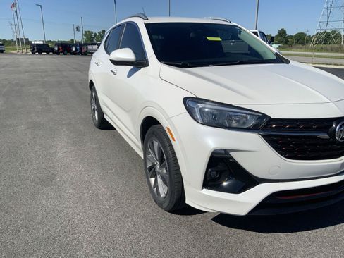 Used 2022 Buick Encore GX Select w/ Sport Touring Package FWD image 14