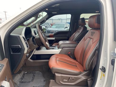 Used 2019 Ford F150 King Ranch w/ Equipment Group 601A Luxury AWD/4WD image 10