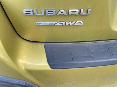 Used 2021 Subaru Crosstrek 2.0i Premium w/ Moonroof Package AWD/4WD image 9