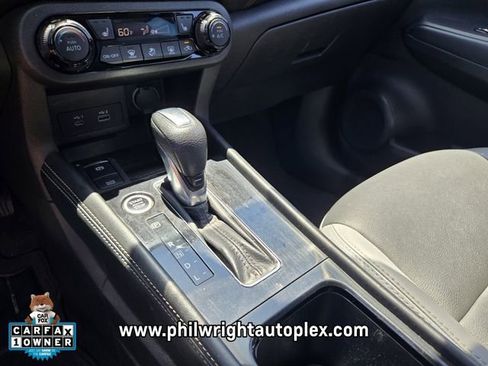 Used 2021 Nissan Kicks SR w/ SR Premium Package FWD image 23