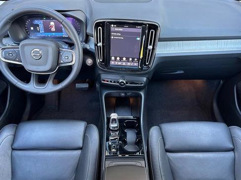 Certified 2024 Volvo XC40 B5 Plus w/ Protection Package Premier AWD/4WD image 14