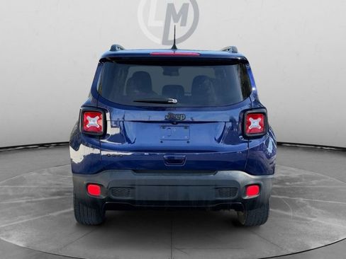 Used 2018 Jeep Renegade Altitude w/ Safety & Security Group image 4